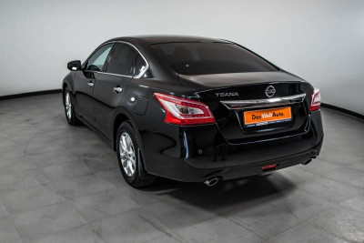 Nissan Teana 2.5 Xtronic (173 л. с.)