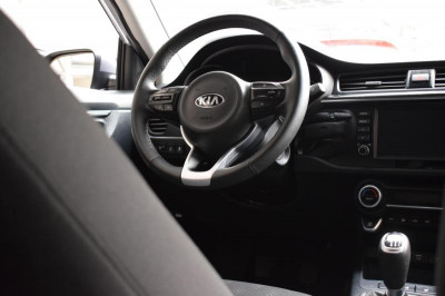 Kia Rio 1.6 MT (123 л. с.)