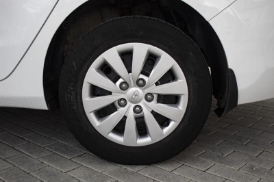 Hyundai i30 Универсал 1.6 AT (130 л. с.) Classic