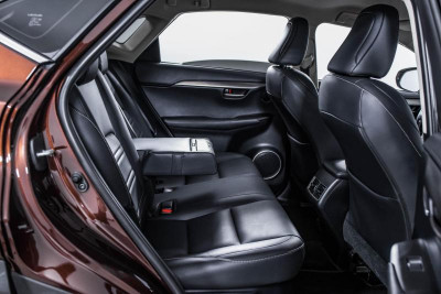Lexus NX 200 CVT AWD (150 л. с.) Premium