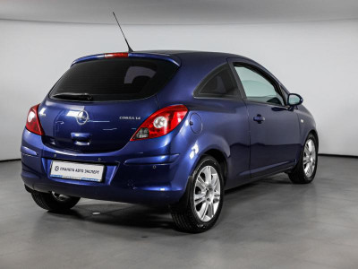 Opel Corsa 1.4 MT (90 л. с.)