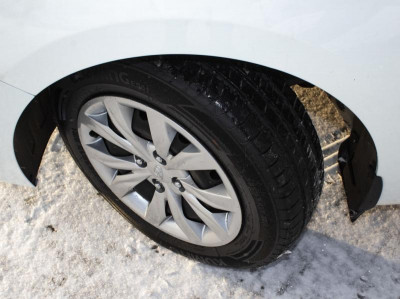 Hyundai Solaris 1.4 AT (100 л.с.)