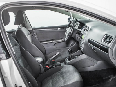Volkswagen Jetta 1.4 TSI MT (122 л. с.)