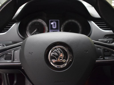 ŠKODA OCTAVIA 1.4 TSI DSG (150 л.с.)