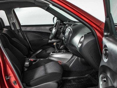 Nissan Juke 1.6 MT (94 л. с.)
