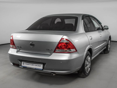 Nissan Almera Classic 1.6 AT (107 л. с.)