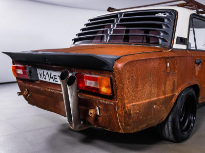 LADA 2106 1.6 MT (75 л. с.)