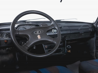 LADA 2106 1.6 MT (75 л. с.)
