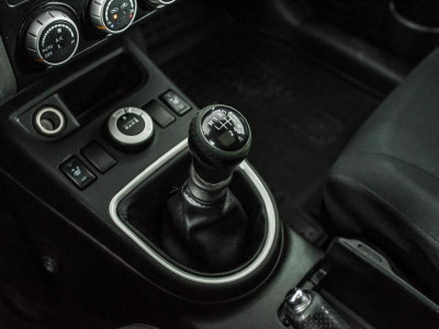 Nissan X-Trail 2.0 MT (141 л. с.)