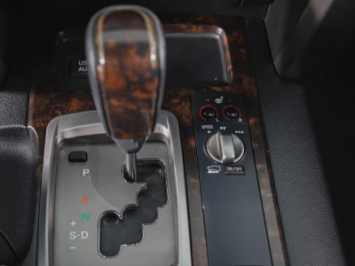 Toyota Land Cruiser 4.5 TD 4WD AT (235 л. с.)