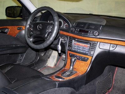 Mercedes-Benz E-Класс E 200 Kompressor AT (184 л. с.)