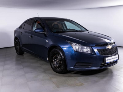 Chevrolet Cruze 1.6 MT (113 л.с.)