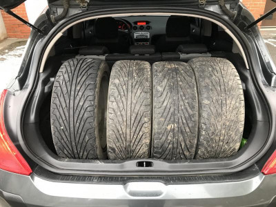 Peugeot 308 1.6 VTi MT (120 л. с.)