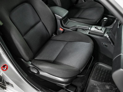Mazda 3 1.6 AT (105 л. с.)