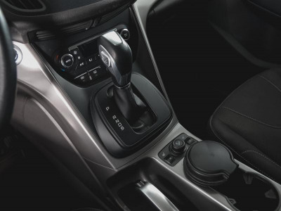 Ford Kuga 2.5 AT (150 л.с.)
