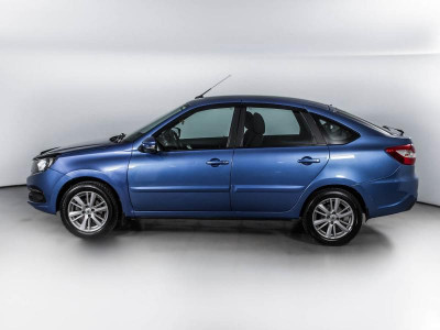 LADA Новая Granta хетчбэк 1.6 MT 16кл (106 л. с.)