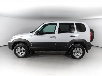 Chevrolet niva Niva 1.7 MT (79,6 л. с.)