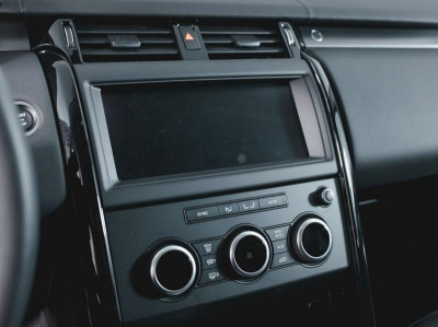 Land Rover Discovery 3.0 TDV6 AT 4WD (249 л.с.)