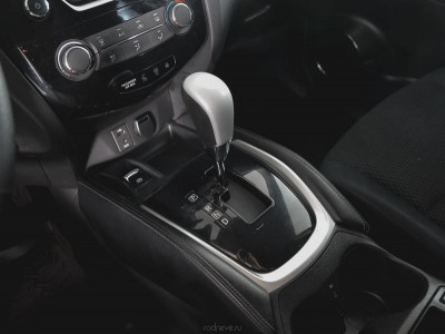 Nissan Qashqai 2.0 CVT (144 л. с.)