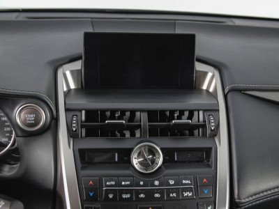 Lexus NX 200 2.0 CVT (151 л.с.) 4WD