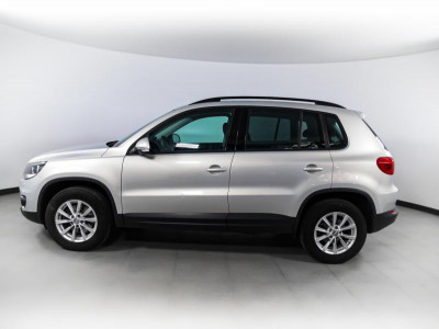 Volkswagen Tiguan 1.4 TSI BlueMotion MT (122 л. с.)