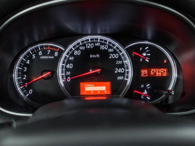 Nissan Teana 3.5 Xtronic (249 л. с.)