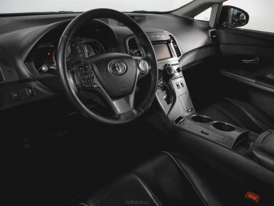 Toyota Venza 2.7 AT (185 л. с.)