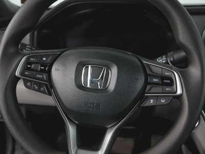 Honda Accord 1.5 CVT (192 л.с.)