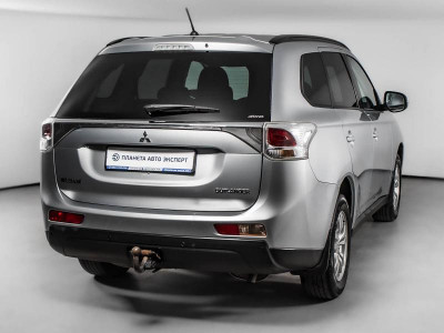 Mitsubishi Outlander 2.4 CVT 4WD (167 л. с.)