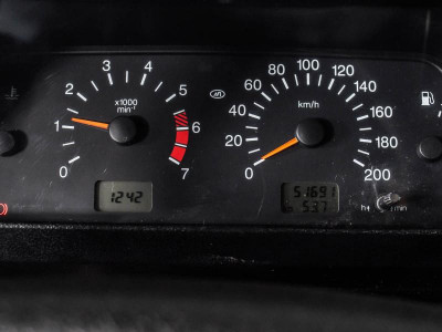 LADA 4x4 3 дв. 1.7 MT 8 кл. (Евро-4) (83 л. с.)