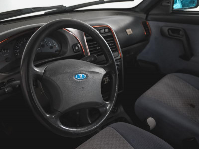 LADA 2112 1.6 MT (89 л. с.)
