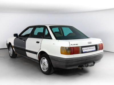 Audi 80 1.8 MT (75 л.с.) бензин