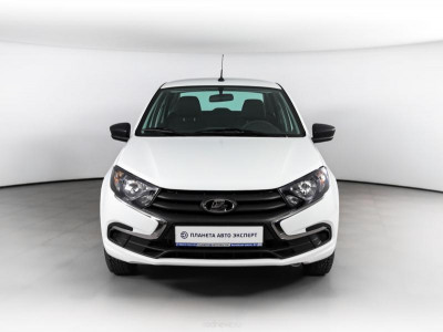 LADA Новая Granta седан 1.6 AMT 16кл (106 л. с.)
