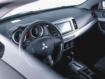 Mitsubishi Lancer 1.5 AT (109 л. с.)