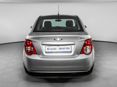 Chevrolet Aveo 1.6 MT (115 л. с.)