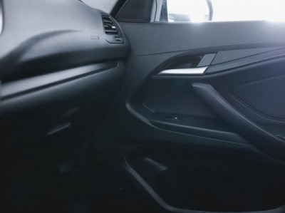 LADA Vesta 1.6 MT (106 л. с.)