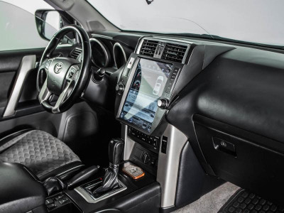 Toyota Land Cruiser Prado 3.0 D AT 4WD (173 л. с.)