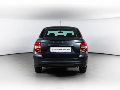 LADA Новая Granta седан 1.6 MT 8кл (87 л. с.)