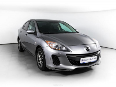 Mazda 3 1.6 MT (105 л. с.)
