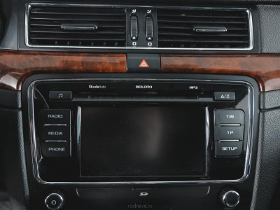 ŠKODA Superb 1.8 TSI DSG (152 л. с.)