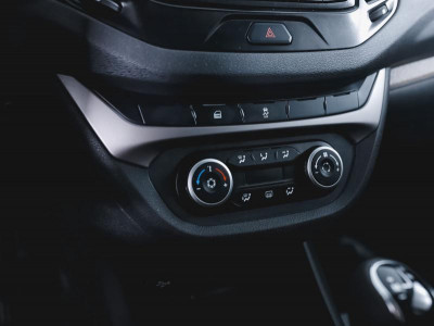 LADA Vesta 1.6 AMT (106 л. с.)
