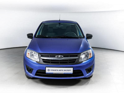 LADA Granta седан 1.6 MT 8кл (87 л. с.)
