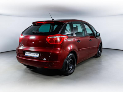 Citroen C4 Picasso 1.8 MT (125 л.с.)