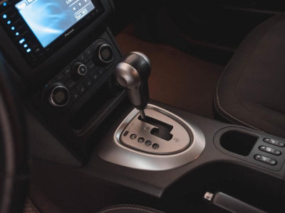Nissan Qashqai 2.0 CVT (141 л. с.)