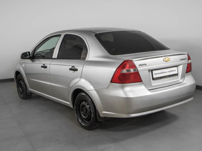 Chevrolet Aveo 1.2 MT (84 л. с.)