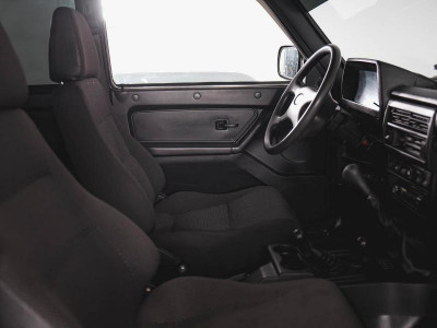 LADA 4x4 3 дв. 1.7 MT 8 кл. (Евро-4) (83 л. с.)