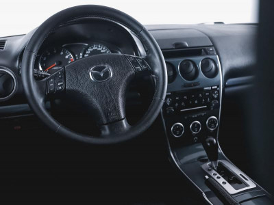 Mazda 6 2.0 AT (147 л. с.)