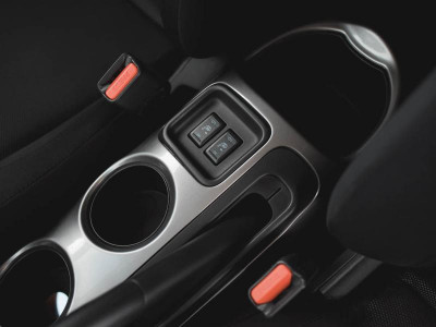 Nissan Juke 1.6 CVT (117 л. с.)