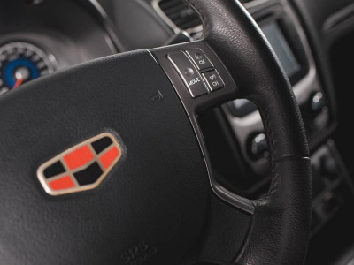 Geely Emgrand EC7 1.8 MT (126 л. с.)