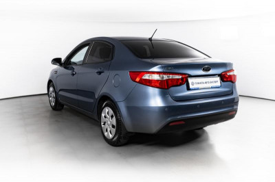 Kia Rio 1.4 MT (107 л. с.)